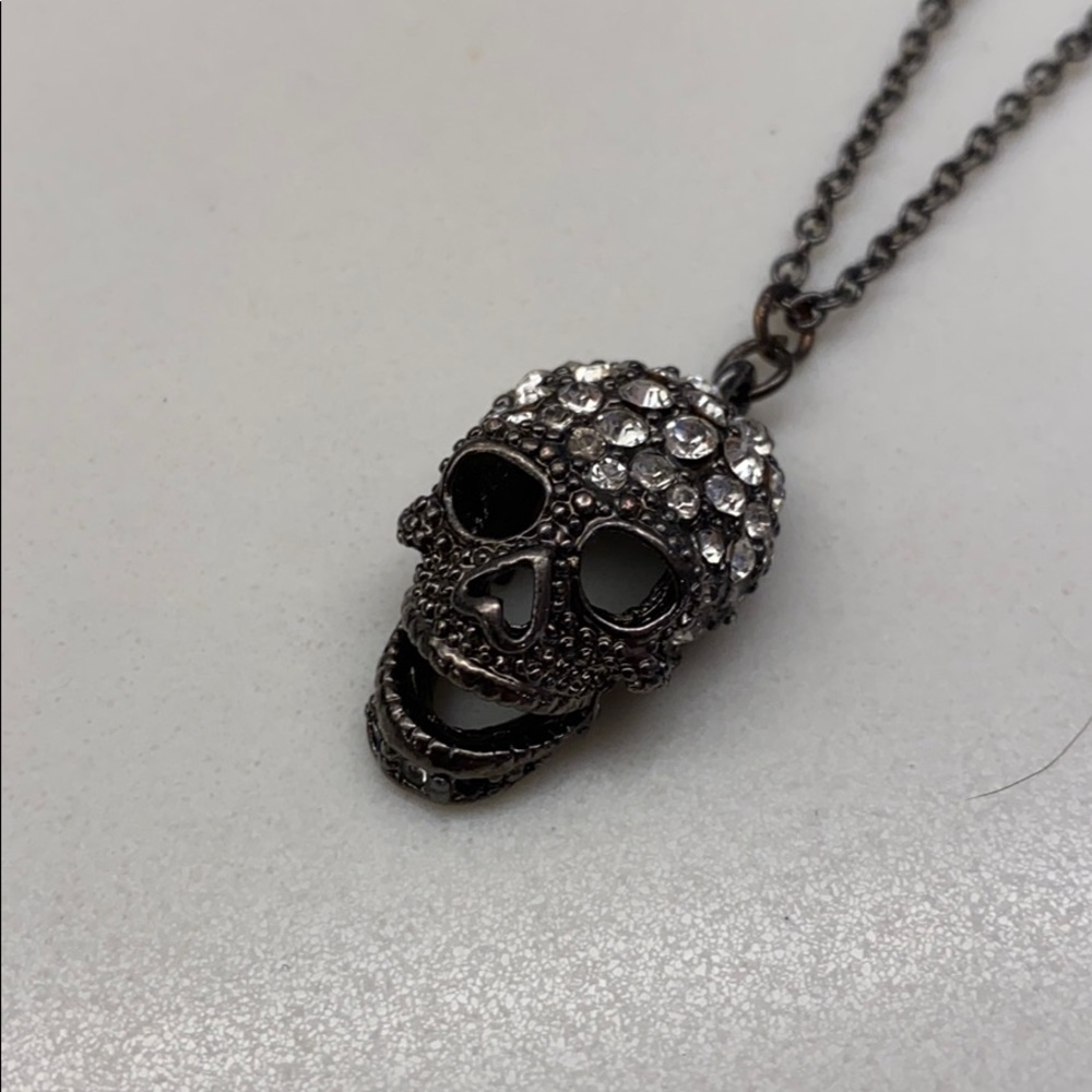 Skull statement necklace